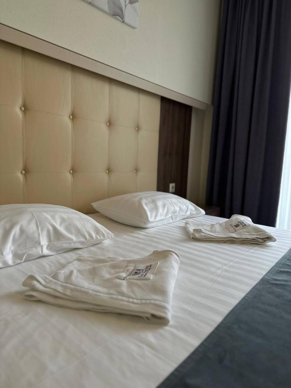 Sun Rise Inn Karagandi Kültér fotó